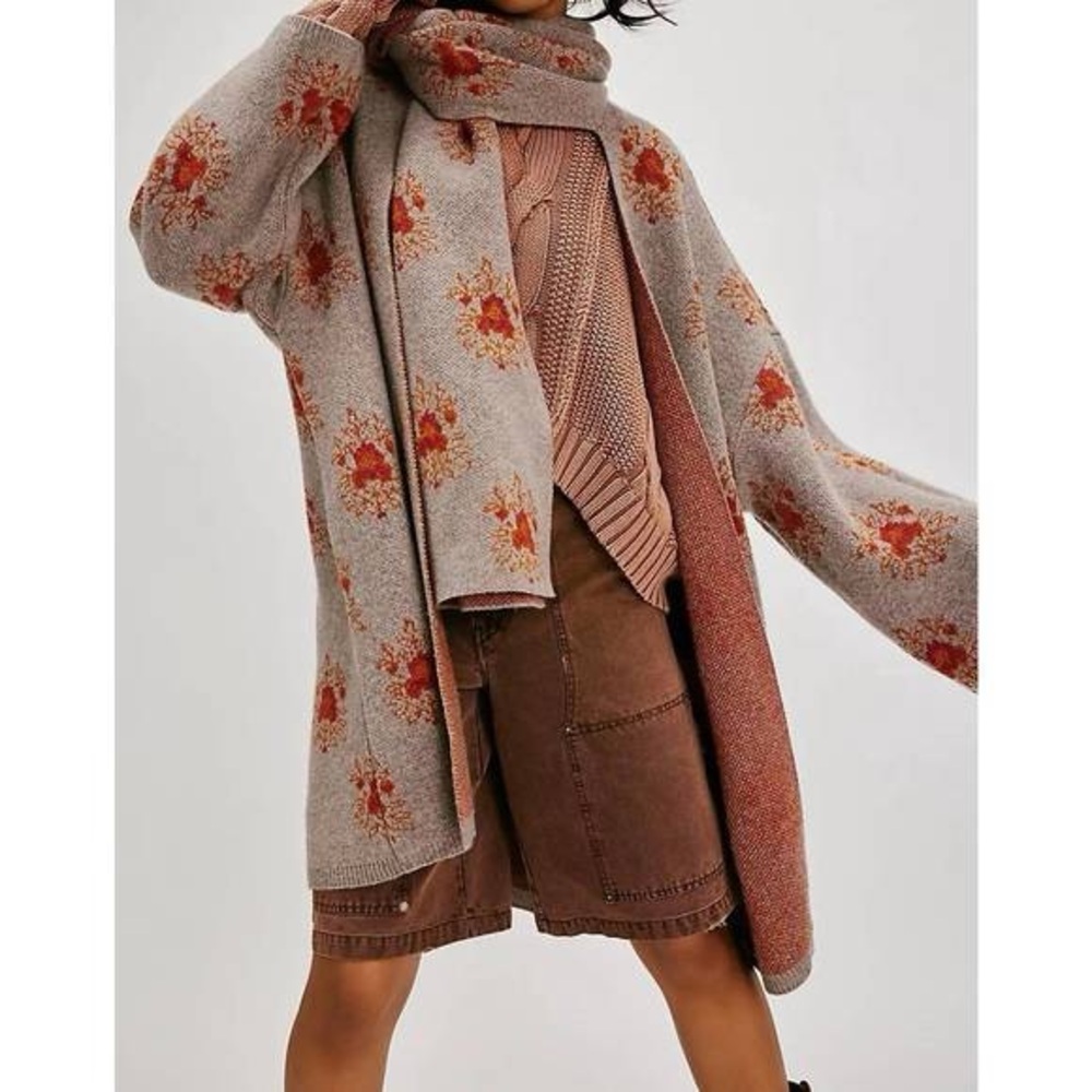 New without tags! FREE PEOPLE bali ayla scarf cardigan in autumn combo: small